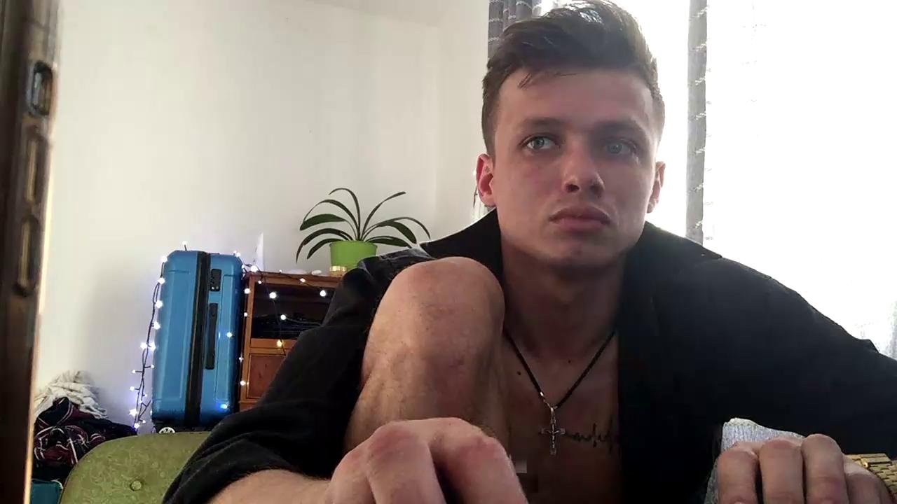 Watch pretty_oliver recorded live streams from Chaturbate on 2024/02/17, Cam Archive