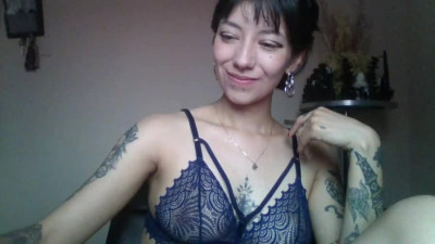 Watch TrinitySecrets1 recorded live streams from CAM4 on 2024/04/12, Cam Archive