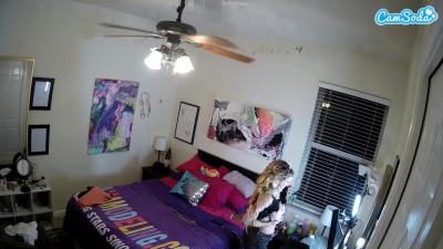 voyeurcam-hornyhostel-01