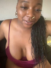 Watch Chocolate_Baddie recorded live streams from Stripchat on 2024/05/18, Cam Archive