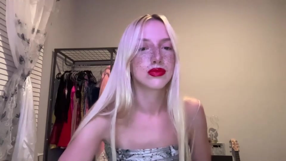 Watch riababe recorded live streams from Chaturbate on 2023/08/15, Cam Archive