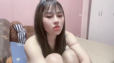 Watch Girl-Xinh recorded live streams from Stripchat on 2024/06/05, Cam Archive