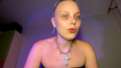 Watch evafluttershy recorded live streams from Chaturbate on 2024/06/19, Cam Archive