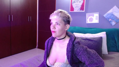 Watch Mackenziemoon recorded live streams from Chaturbate on 2024/07/31, Cam Archive