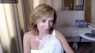 Watch HornyMilf_777 recorded live streams from Stripchat on 2024/08/16, Cam Archive