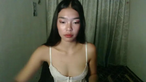 asian__kira