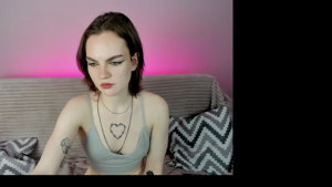 Mia_Schneider
