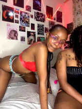 Watch naughtybitches5 recorded live streams from Stripchat on 2024/10/18, Cam Archive