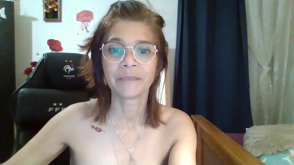 Watch francelune recorded live streams from Chaturbate on 2023/09/02, Cam Archive