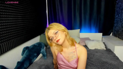 Watch chloeconleys recorded live streams from Stripchat on 2024/12/08, Cam Archive
