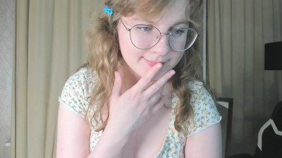 Watch Tara_Harris recorded live streams from Stripchat on 2025/03/01, Cam Archive