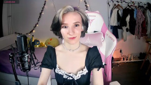 Violet_Veliya