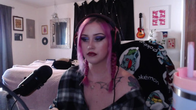 Watch demongf recorded live streams from Chaturbate on 2025/03/12, Cam Archive