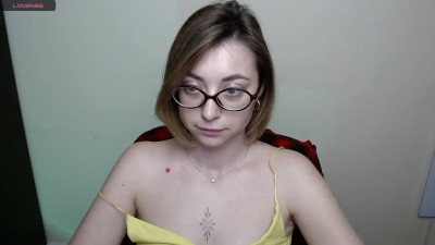 Watch adellvai_ recorded live streams from Chaturbate on 2025/03/12, Cam Archive