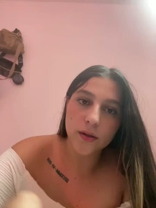 chloe_honeyhot