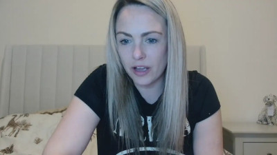 Watch LouiseLovesFun recorded live streams from Stripchat on 2025/03/16, Cam Archive