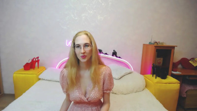 Watch KlaryBrait recorded live streams from Stripchat on 2025/03/18, Cam Archive