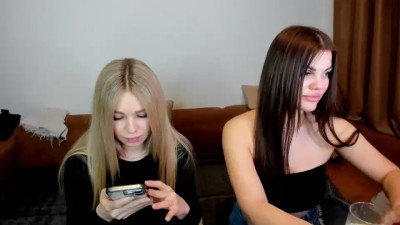 Watch yourcookiee recorded live streams from Chaturbate on 2025/03/19, Cam Archive