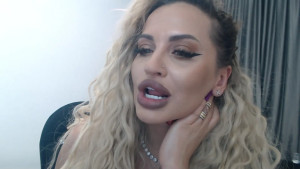 lovelyblondyx