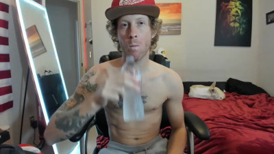 Watch machinecumkelly69 recorded live streams from Chaturbate on 2025/03/20, Cam Archive
