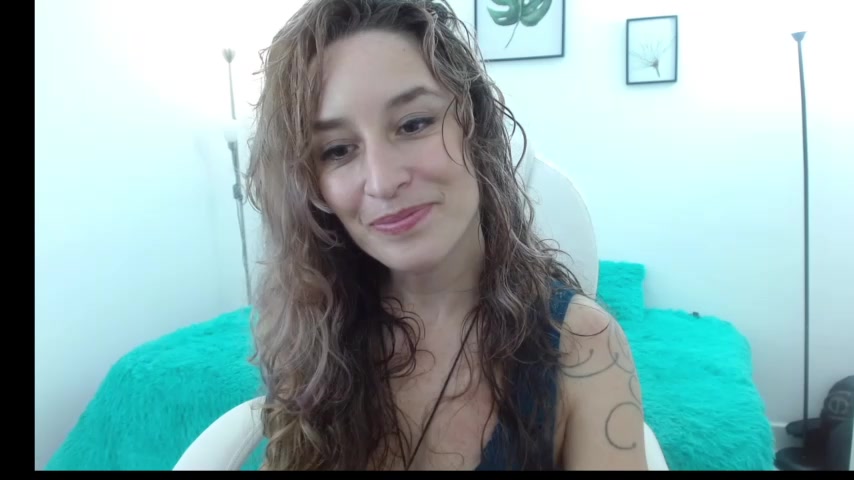 Watch Paula_Paz recorded live streams from Stripchat on 2023/09/08, Cam Archive