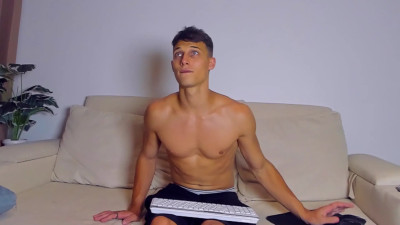 Watch kenter_parker recorded live streams from Chaturbate on 2025/03/21, Cam Archive