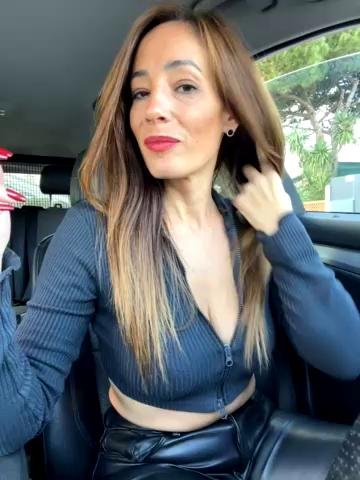 Watch SweeetAlegra recorded live streams from Stripchat on 2023/11/06, Cam Archive