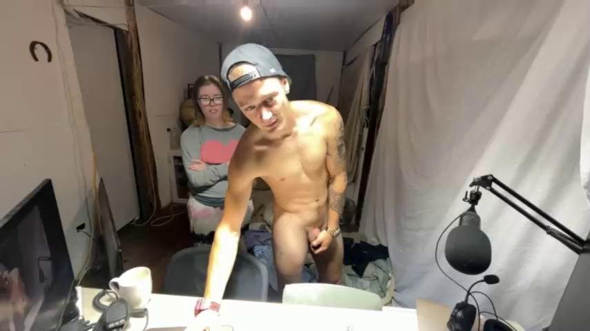 Watch nezzey recorded live streams from Chaturbate on 2023/11/07, Cam Archive