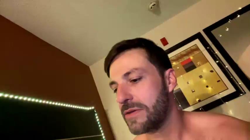 Watch bigguylilmiss recorded live streams from Chaturbate on 2023/11/21, Cam Archive