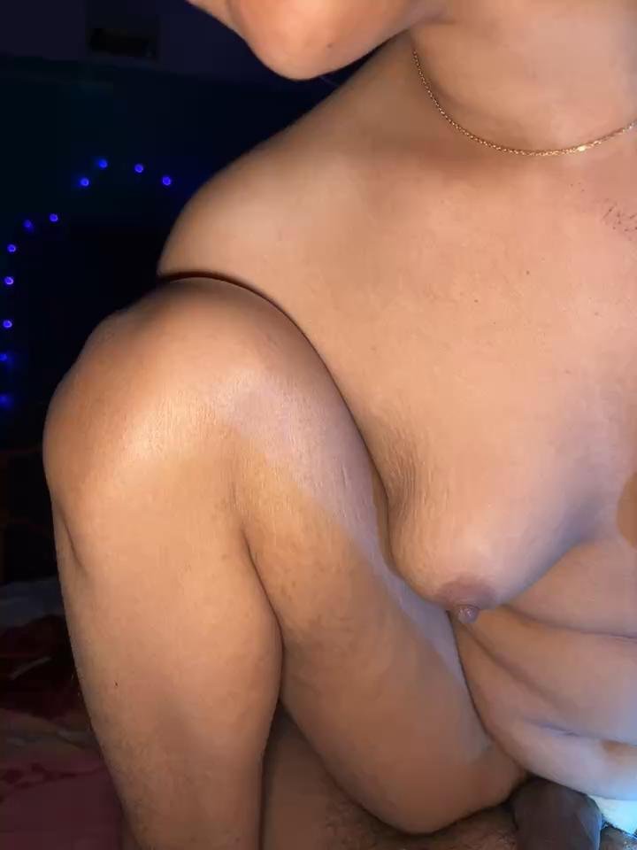 Watch bong_crush5 recorded live streams from Stripchat on 2023/12/19, Cam Archive