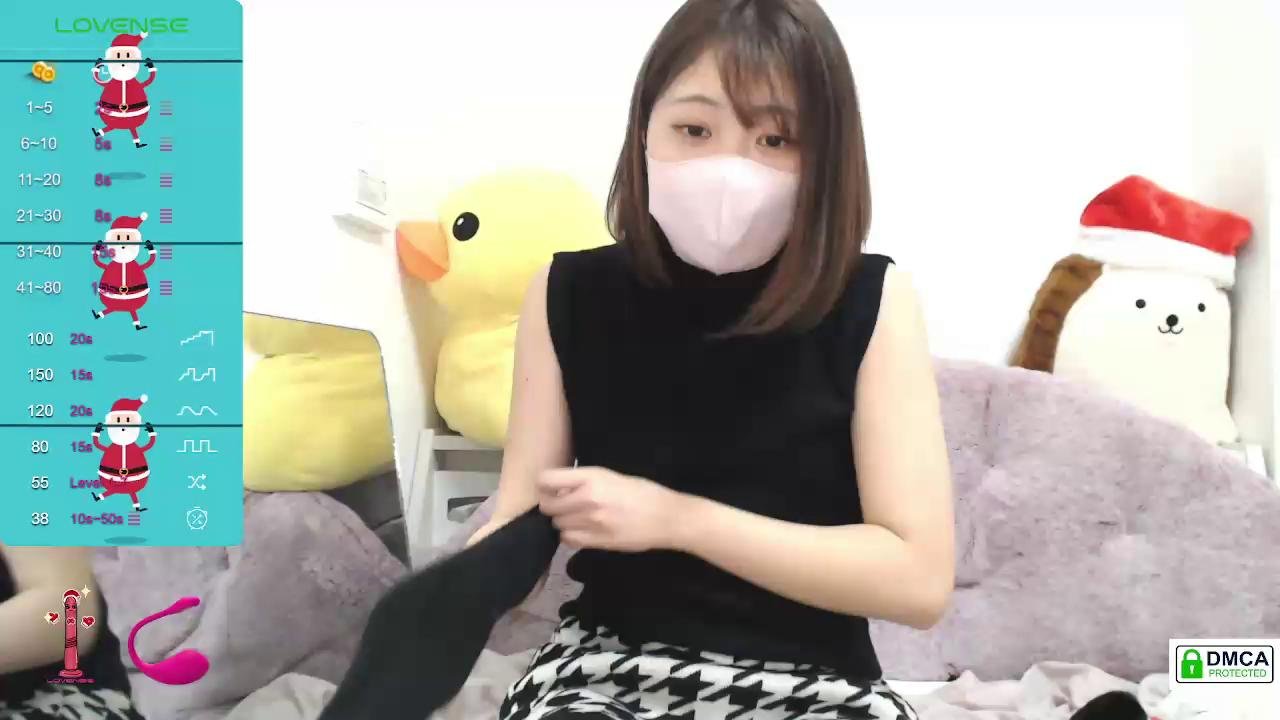 Watch SUZU_ recorded live streams from Stripchat on 2023/12/19, Cam Archive