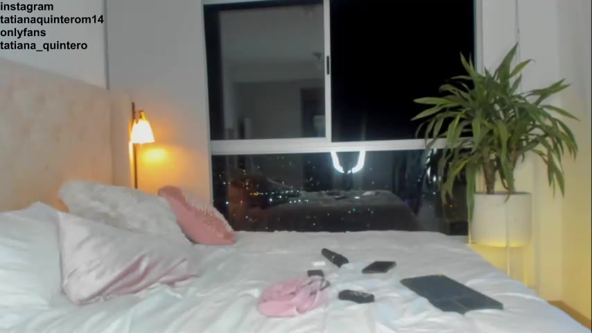 Watch swt_molly recorded live streams from Chaturbate on 2023/08/13, Cam Archive