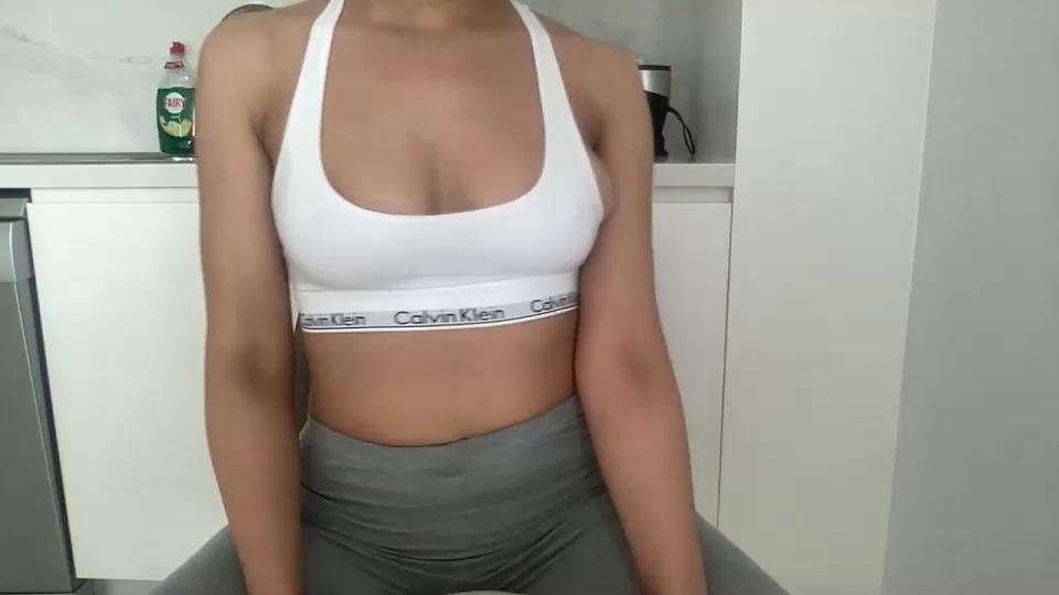 Watch queenmorganbritt recorded live streams from Chaturbate on 2024/01/01, Cam Archive