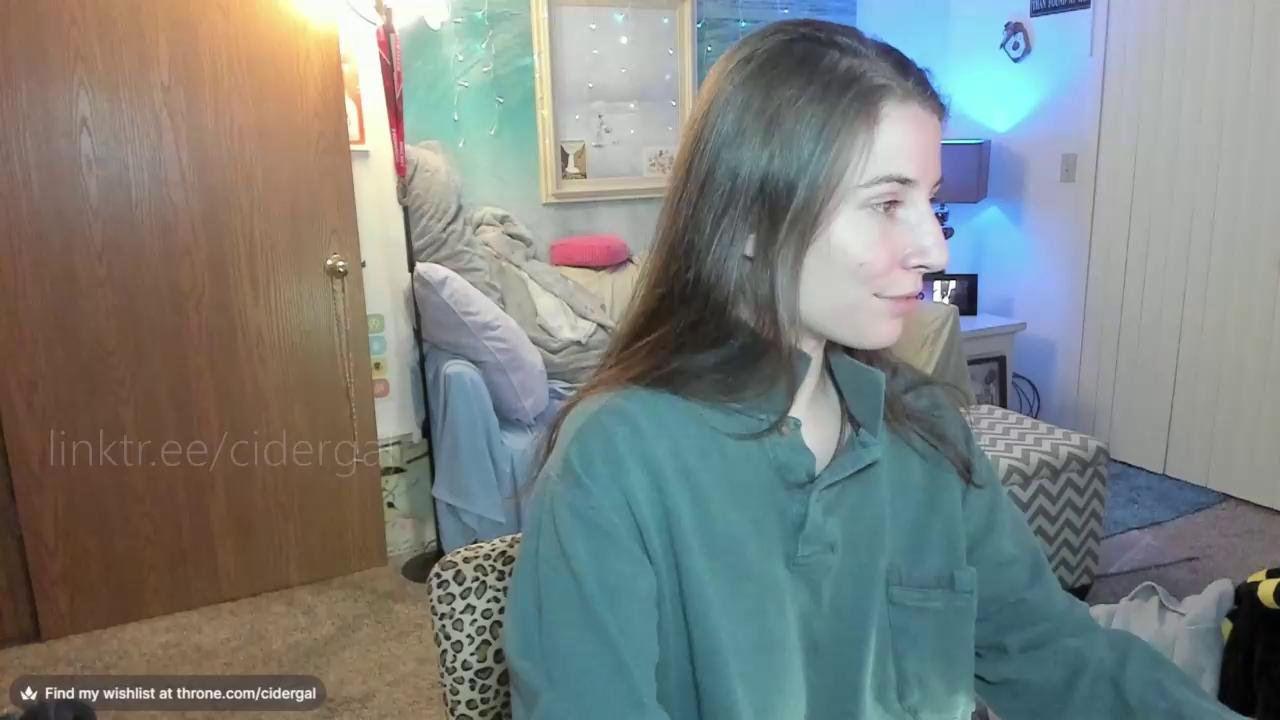 Watch cidergal69 recorded live streams from Chaturbate on 2024/01/22, Cam Archive